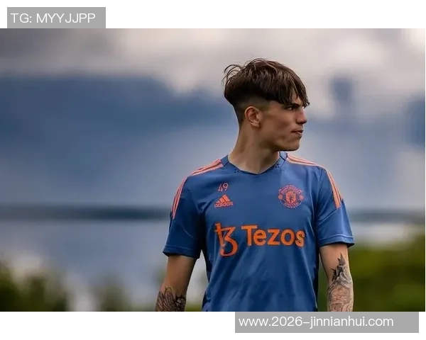 滕哈赫转型任特温特技术总监探索教练生涯新篇章